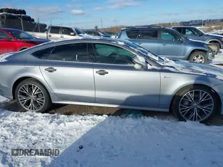 2016 Audi A7 Prestige с VIN WAU2GAFC4GN117554, выставлен на аукционе IAAI как лот 41229846 с пробегом Не указан миль и . История ставок и продаж доступна на DreamBid. Изображение 12.