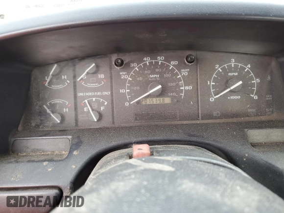 1992 Ford F-250 с VIN 1FTHX26GXNKB43435, выставлен на аукционе Copart как лот 84266234 с пробегом 201 539 миль миль и Списание • Salvage title. История ставок и продаж доступна на DreamBid. Изображение 9.