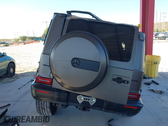 2021 Mercedes-Benz G 63 AMG z VIN W1NYC7HJ4MX392812, wystawiony jako IAAI lot #42027873 z przebiegiem Nie podano mil oraz . Historia ofert i sprzedaży dostępna na DreamBid. Obrazek 17.