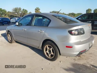 2007 Mazda Mazda3 i Sport with VIN JM1BK12F371721654, listed as a IAAI auction lot 42019268 with 120,518 mi miles. Bid and sale history available at carsss.com. Image 3.