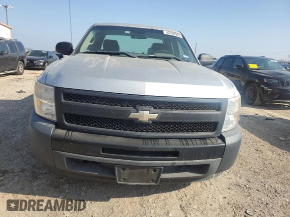 2011 Chevrolet Silverado 1500 Work Truck with VIN 1GCRCPEA3BZ306469, listed as a Copart auction lot 43192975 with 262,687 mi miles and Salvage Title. Bid and sale history available at DreamBid. Image 5.