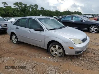 2006 Ford Focus S с VIN 1FAFP34N76W122783, выставлен на аукционе Copart как лот 60406325 с пробегом 290 434 миль миль и Списание • Salvage title. История ставок и продаж доступна на DreamBid. Изображение 4.