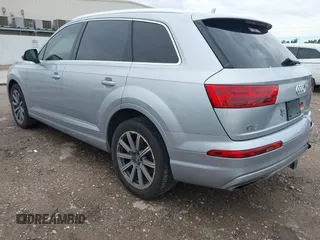 2019 Audi Q7 Premium Plus with VIN WA1LHAF74KD041639, listed as a IAAI auction lot 42369751 with 69,103 mi miles and . Bid and sale history available at DreamBid. Image 3.
