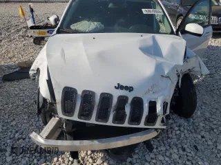 2016 Jeep Cherokee Altitude с VIN 1C4PJMCS7GW225779, выставлен на аукционе Copart как лот 63070925 с пробегом Не указан миль и Чистый • Clean title. История ставок и продаж доступна на DreamBid. Изображение 12.