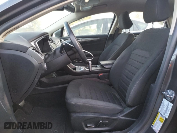 2020 Ford Fusion Hybrid SE with VIN 3FA6P0LU6LR171978, listed as a Copart auction lot 70970742 with 44,851 mi miles. Bid and sale history available at carsss.com. Image 7.
