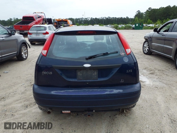 2001 Ford Focus ZX3 z VIN 3FAFP31301R244416, wystawiony jako IAAI lot #42431060 z przebiegiem 213 251 mil mil oraz . Historia ofert i sprzedaży dostępna na DreamBid. Obrazek 16.