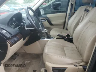 2011 Land Rover LR2 HSE with VIN SALFR2BN4BH265960, listed as a Copart auction lot 55534435 with 165,298 mi miles and Clean Title. Bid and sale history available at DreamBid. Image 7.