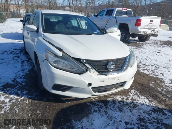 2016 Nissan Altima S with VIN 1N4AL3AP0GN346299, listed as a IAAI auction lot 41175192 with 139,856 mi miles and . Bid and sale history available at carsss.com. Image 6.