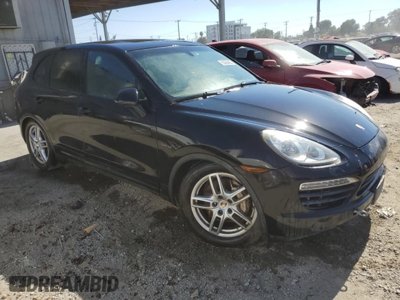 2011 Porsche Cayenne S Hybrid with VIN WP1AE2A26BLA92930, listed as a Copart auction lot 63806485 with 140,152 mi miles and Clean title. Bid and sale history available at DreamBid. Image 4.