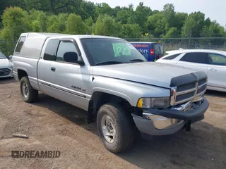 2001 Dodge 1500 with VIN 3B7HF13Z61G729831, listed as a IAAI auction lot 42480992 with 135,395 mi miles and . Bid and sale history available at DreamBid. Image 1.