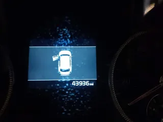 2022 Kia Telluride EX z VIN 5XYP3DHC0NG257513, wystawiony jako IAAI lot #42237366 z przebiegiem 43 936 mil mil oraz . Historia ofert i sprzedaży dostępna na DreamBid. Obrazek 15.