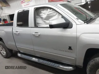 2017 Chevrolet Silverado 1500 LT with VIN 1GCRCREC2HZ335550, listed as a IAAI auction lot 41518117 with 155,694 mi miles and . Bid and sale history available at DreamBid. Image 13.