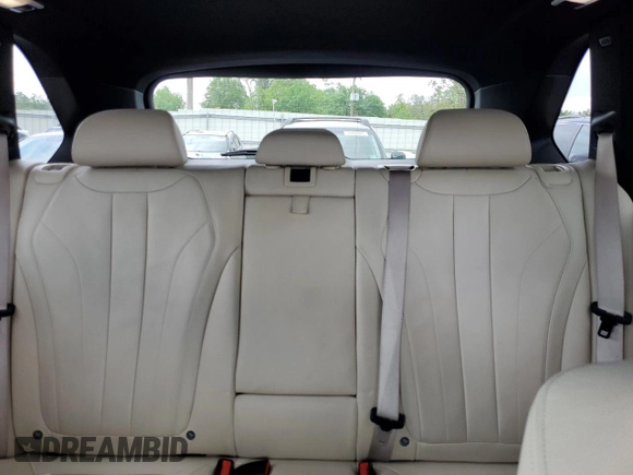 2017 BMW X5 xDrive35i z VIN 5UXKR0C50H0V66241, wystawiony jako Copart lot #55552565 z przebiegiem 108 245 mil mil oraz Szkoda całkowita • Salvage title. Historia ofert i sprzedaży dostępna na DreamBid. Obrazek 10.
