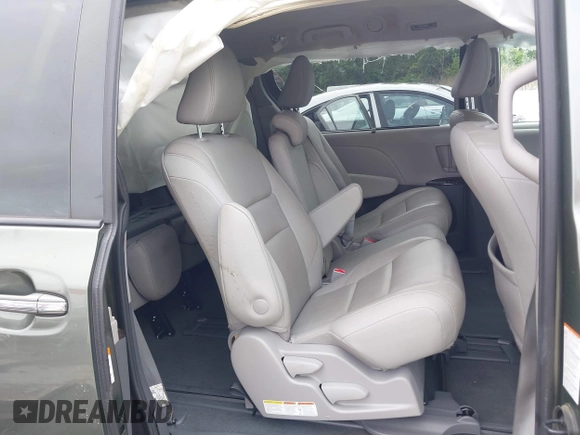 2020 Toyota Sienna XLE Auto Access Seat z VIN 5TDYZ3DC6LS021788, wystawiony jako IAAI lot #42178834 z przebiegiem 132 107 mil mil oraz . Historia ofert i sprzedaży dostępna na DreamBid. Obrazek 8.