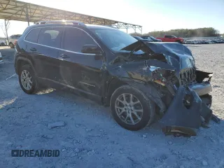 2018 Jeep Cherokee Latitude with VIN 1C4PJLCB6JD518425, listed as a Copart auction lot 89181885 with 120,346 mi miles and Salvage title. Bid and sale history available at DreamBid. Image 4.