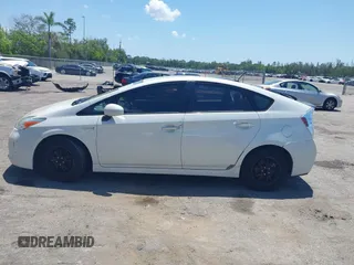 2015 Toyota Prius Four z VIN JTDKN3DU7F0435924, wystawiony jako IAAI lot #42297472 z przebiegiem 190 031 mil mil oraz . Historia ofert i sprzedaży dostępna na DreamBid. Obrazek 13.