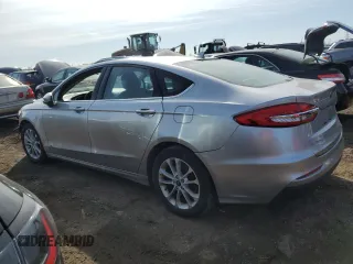 2020 Ford Fusion SE with VIN 3FA6P0HDXLR172625, listed as a Copart auction lot 48404835 with 144,308 mi miles and Clean Title. Bid and sale history available at DreamBid. Image 2.