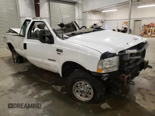 2003 Ford F-350 XL with VIN 1FTSX31P03EC34440, listed as a Copart auction lot 83845674 with Not Provided miles and Salvage Title. Bid and sale history available at DreamBid. Image 4.