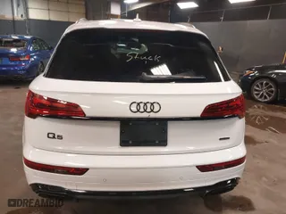 2024 Audi Q5 S line Premium with VIN WA1GAAFY8R2116024, listed as a IAAI auction lot 41628404 with 4,966 mi miles. Bid and sale history available at carsss.com. Image 15.
