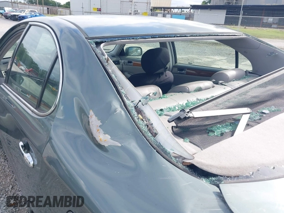 2005 Lexus ES 350 with VIN JTHBA30G955061909, listed as a IAAI auction lot 42765990 with 314,045 mi miles and . Bid and sale history available at DreamBid. Image 16.