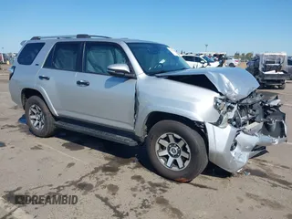 2017 Toyota 4Runner SR5 с VIN JTEBU5JR5H5480263, выставлен на аукционе IAAI как лот 42024709 с пробегом 78 882 миль миль и . История ставок и продаж доступна на DreamBid. Изображение 1.