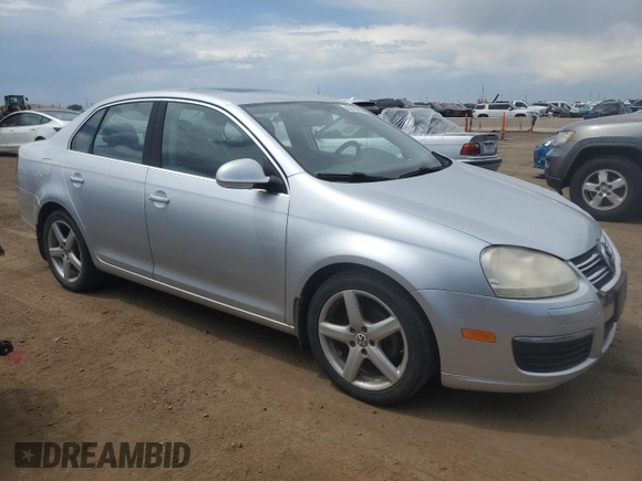 2008 Volkswagen Jetta SE with VIN 3VWRM71K38M022441, listed as a Copart auction lot 60139205 with 153,988 mi miles and Non repairable. Bid and sale history available at DreamBid. Image 4.