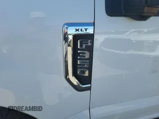 2019 Ford F-350 Platinum with VIN 1FT7W3B60KEF59599, listed as a IAAI auction lot 42677821 with 125,789 mi miles and . Bid and sale history available at DreamBid. Image 6.