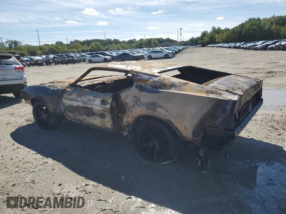 1971 Ford Mustang z VIN 1F05M102671, wystawiony jako Copart lot #73113844 z przebiegiem Nie podano mil oraz Nie do naprawy • Non repairable. Historia ofert i sprzedaży dostępna na DreamBid. Obrazek 2.