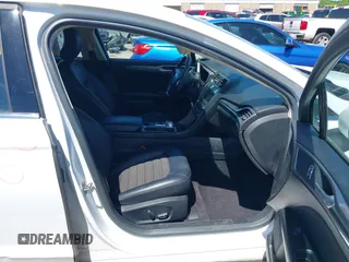 2017 Ford Fusion SE z VIN 3FA6P0H90HR246900, wystawiony jako IAAI lot #42169109 z przebiegiem 178 878 mil mil oraz . Historia ofert i sprzedaży dostępna na DreamBid. Obrazek 5.