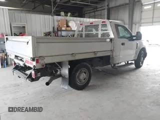 2017 Ford F-250 XL с VIN 1FDBF2A68HEC99835, выставлен на аукционе IAAI как лот 41574205 с пробегом 61 847 миль миль и . История ставок и продаж доступна на DreamBid. Изображение 4.