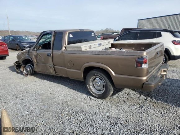 2003 GMC Sonoma SLS with VIN 1GTCS19X538182443, listed as a Copart auction lot 84875374 with NaN miles and Salvage Title. Bid and sale history available at carsss.com. Image 2.