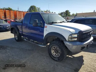 2003 Ford Super Duty F-250 XL with VIN 1FTNX21L33EB28441, listed as a Copart auction lot 72505504 with 243,846 mi miles and Salvage Title. Bid and sale history available at carsss.com. Image 4.