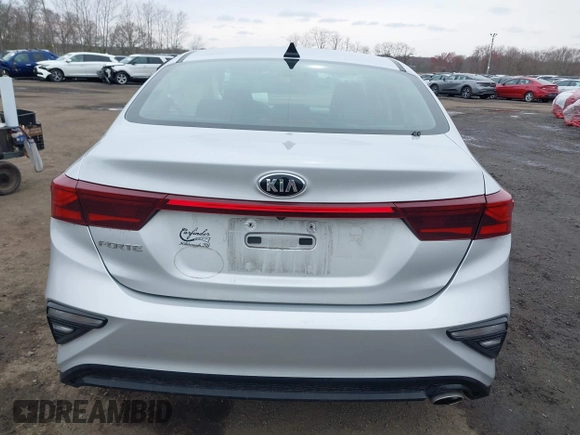 2019 Kia Forte LXS with VIN 3KPF24AD5KE125406, listed as a IAAI auction lot 41946484 with 43,391 mi miles and . Bid and sale history available at carsss.com. Image 16.