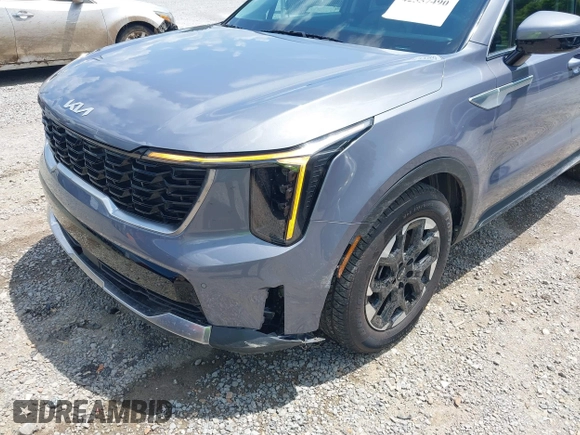 2024 Kia Sorento S with VIN 5XYRL4JC5RG266314, listed as a IAAI auction lot 42557490 with 17,720 mi miles and . Bid and sale history available at DreamBid. Image 6.