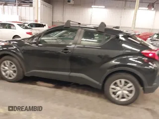 2021 Toyota C-HR LE with VIN JTNKHMBX0M1120864, listed as a IAAI auction lot 41911332 with 37,593 mi miles. Bid and sale history available at carsss.com. Image 15.