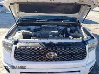 2019 Toyota Tundra SR5 z VIN 5TFAY5F16KX790487, wystawiony jako Copart lot #82783094 z przebiegiem 104 229 mil mil oraz Nie do naprawy • Non repairable. Historia ofert i sprzedaży dostępna na DreamBid. Obrazek 11.