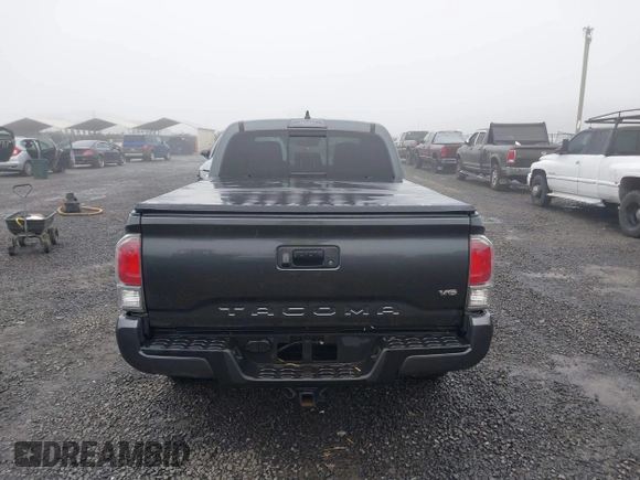 2021 Toyota Tacoma 4WD SR5 with VIN 3TMDZ5BN4MM099423, listed as a IAAI auction lot 41208397 with 62,935 mi miles. Bid and sale history available at carsss.com. Image 17.