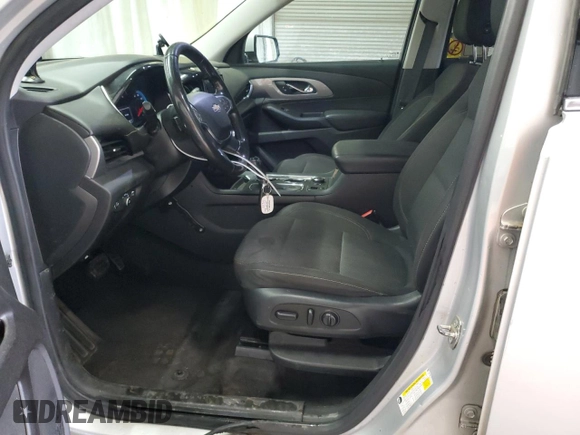 2020 Chevrolet Traverse LT Cloth with VIN 1GNEVMKW0LJ191652, listed as a Copart auction lot 51529025 with 375,880 mi miles and Clean Title. Bid and sale history available at carsss.com. Image 7.