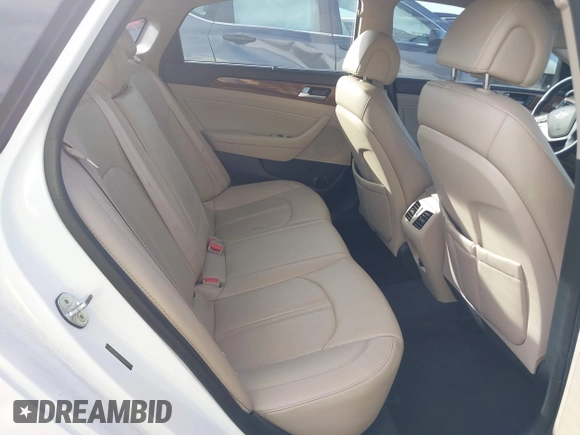 2015 Hyundai Sonata 2.4L Sport with VIN 5NPE34AF7FH035377, listed as a IAAI auction lot 41669248 with 155,385 mi miles. Bid and sale history available at carsss.com. Image 8.