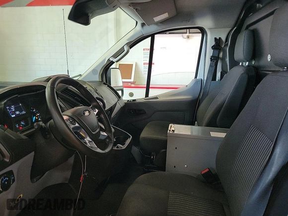 2019 Ford Transit с VIN 1FTYR1YG4KKA38015, выставлен на аукционе IAAI как лот 42723323 с пробегом 117 119 миль миль и . История ставок и продаж доступна на DreamBid. Изображение 26.