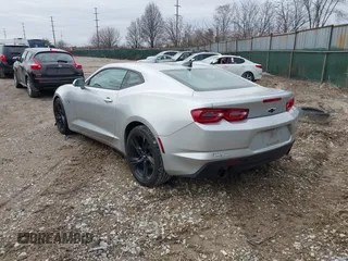 2019 Chevrolet Camaro 1LS with VIN 1G1FB1RX6K0138471, listed as a IAAI auction lot 41726785 with 71,149 mi miles and . Bid and sale history available at carsss.com. Image 3.