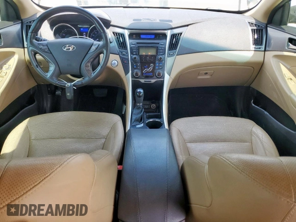 2012 Hyundai Sonata Hybrid z VIN KMHEC4A45CA056676, wystawiony jako Copart lot #59771345 z przebiegiem 200 353 mil mil oraz Czysty tytuł • Clean title. Historia ofert i sprzedaży dostępna na DreamBid. Obrazek 8.