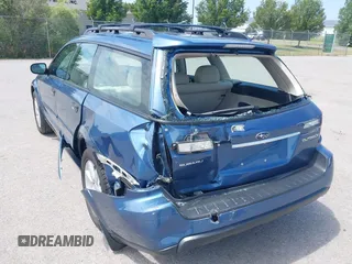 2007 Subaru Legacy Outback with VIN 4S4BP61C977321595, listed as a IAAI auction lot 42600572 with 25,623 mi miles and . Bid and sale history available at DreamBid. Image 6.