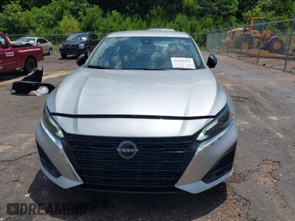 2024 Nissan Altima SV with VIN 1N4BL4DV7RN339731, listed as a IAAI auction lot 42642371 with 34,165 mi miles and . Bid and sale history available at DreamBid. Image 13.
