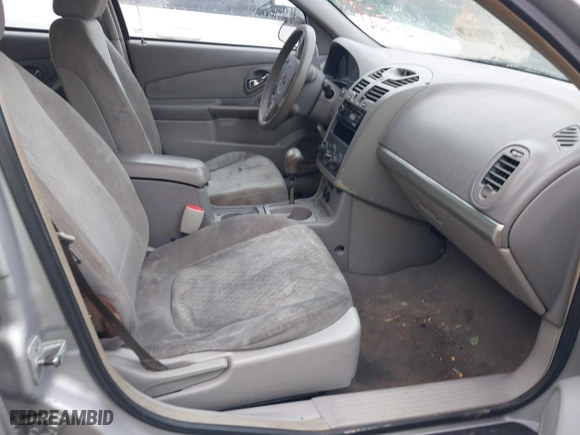 2004 Chevrolet Malibu with VIN 1G1ZS52F14F165339, listed as a IAAI auction lot 41729788 with 306,269 mi miles. Bid and sale history available at carsss.com. Image 5.