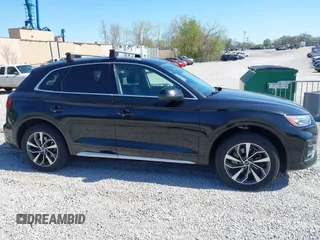 2021 Audi Q5 Premium Plus with VIN WA1BAAFY3M2023012, listed as a IAAI auction lot 41983076 with 71,249 mi miles. Bid and sale history available at carsss.com. Image 13.