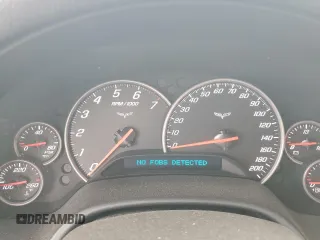 2008 Chevrolet Corvette z VIN 1G1YY26W685116510, wystawiony jako Copart lot #55888895 z przebiegiem Nie podano mil oraz Szkoda całkowita • Salvage title. Historia ofert i sprzedaży dostępna na DreamBid. Obrazek 9.