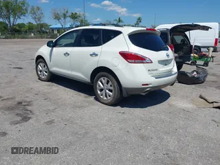 2011 Nissan Murano SL z VIN JN8AZ1MW0BW175478, wystawiony jako IAAI lot #42035369 z przebiegiem 138 953 mil mil oraz . Historia ofert i sprzedaży dostępna na DreamBid. Obrazek 3.