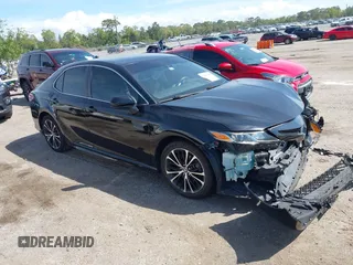2018 Toyota Camry LE with VIN 4T1B11HK9JU606226, listed as a IAAI auction lot 41860788 with 95,168 mi miles. Bid and sale history available at carsss.com. Image 1.