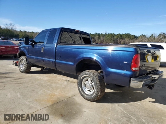 2001 Ford Super Duty F-250 XL with VIN 1FTNX20F11EB60992, listed as a Copart auction lot 88501795 with 136,557 mi miles and Salvage Title. Bid and sale history available at carsss.com. Image 2.